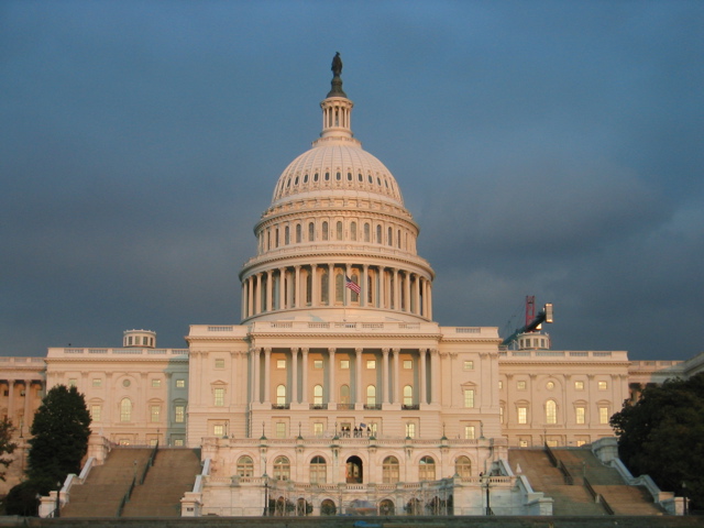 Capitol - Medium Shot